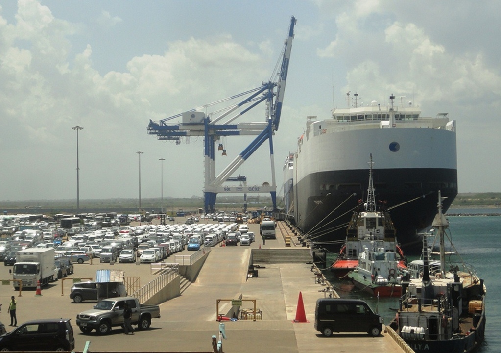 斯里蘭卡將南部的漢班托塔（Hambantota）港租借給中國99年