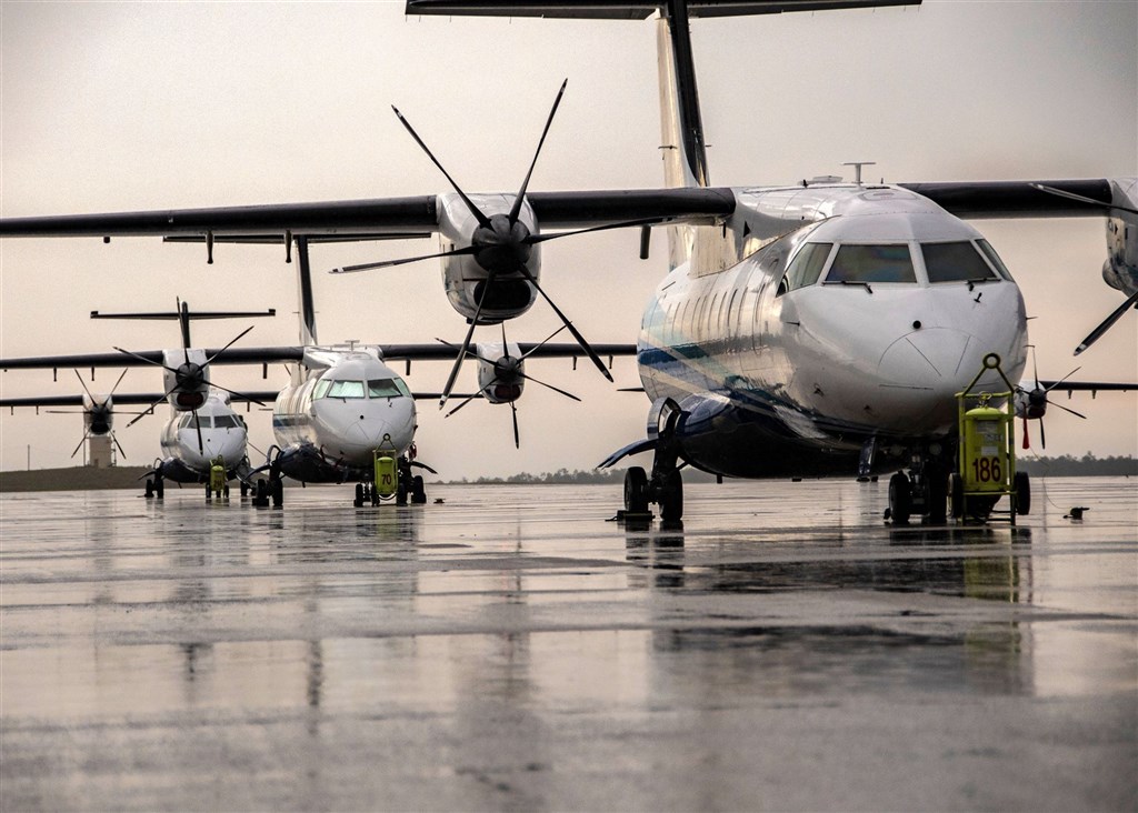 美軍一架C-146A專機15日上午飛抵台北松山機場，短暫停留後離去。（圖取自美國空軍官網www.af.mil）