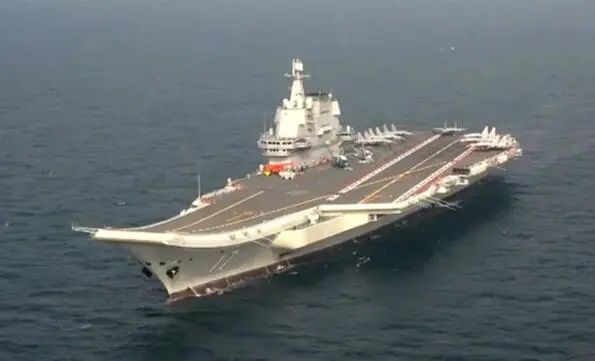 中國首艘自製航母「山東艦」。   圖 : 翻攝自環球網