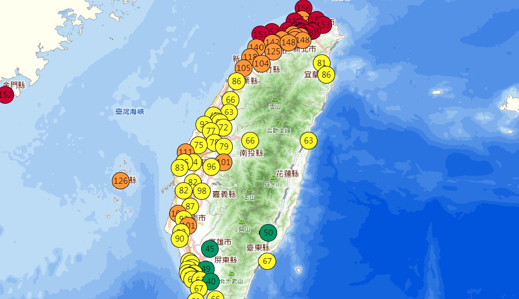 上午八時北台灣多處及金門空氣品質亮起紅燈。 圖/環保署空氣品質監測網