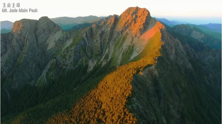 國慶影片將瑞士山區當玉山，外交部緊急下架錯誤影片，更正後重新上架。 圖:外交部提供