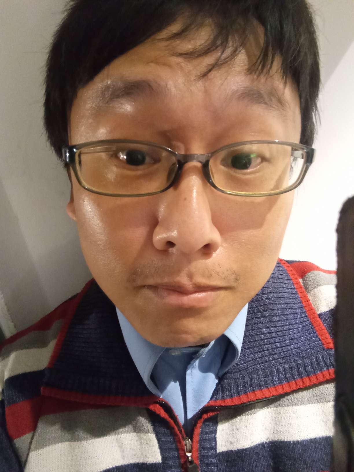 黃 俊倫