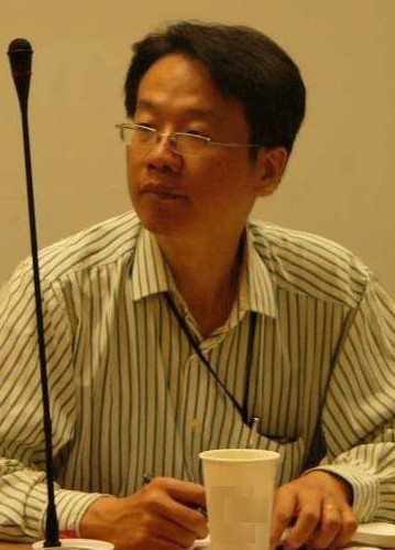洪 聖斐
