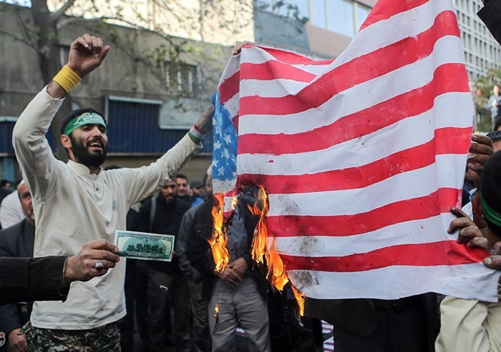 美國和伊朗再現軍事舞台