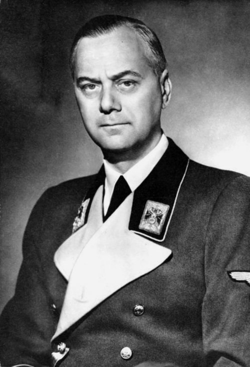 德國納粹黨的重要思想領袖，阿佛烈·羅森堡。圖/翻攝自網路